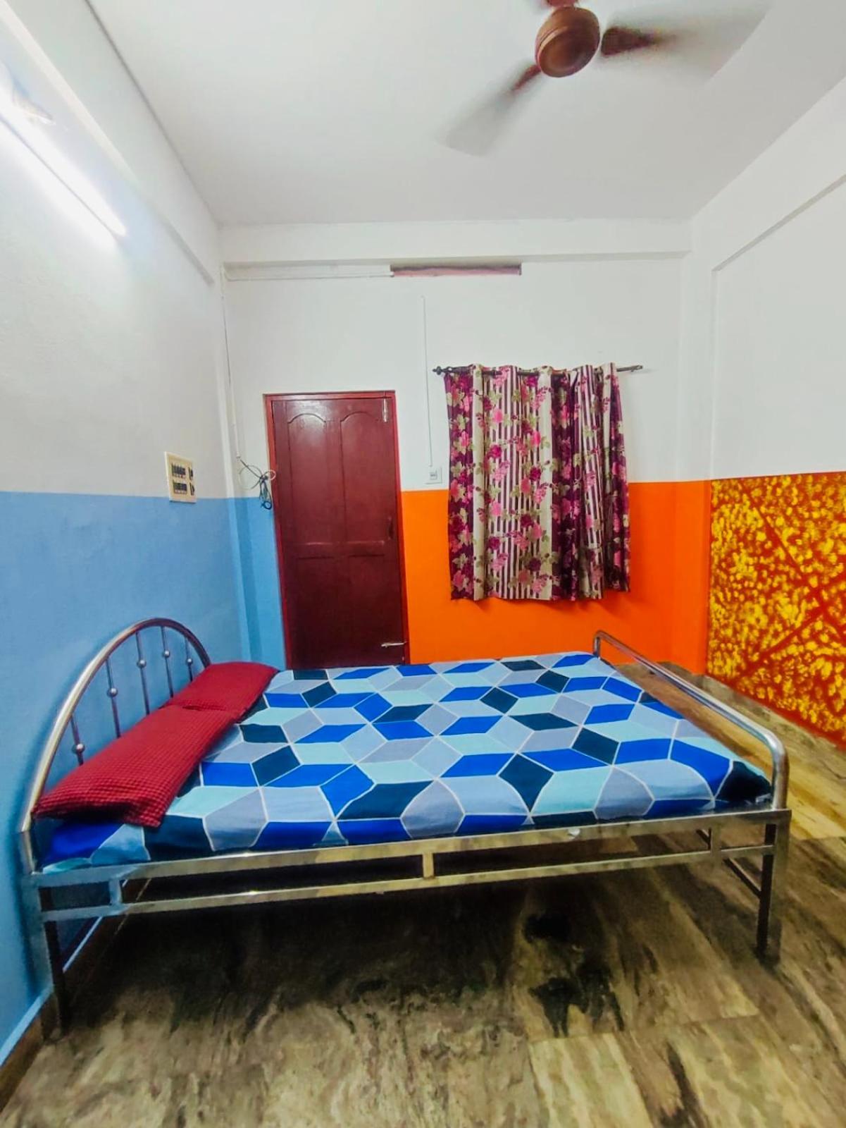 Omega Tourist Home Thrissur Eksteriør bilde
